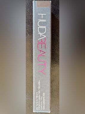 Huda Beauty #BombBrows Full 'n Fluffy Volumizing Fiber Gel-6/Rich Brown